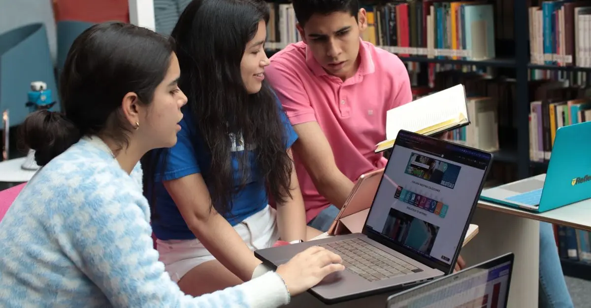 Quince aplicaciones móviles esenciales para 2026