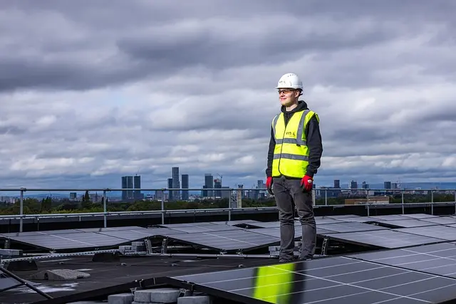 Cómo entender el impacto de las energías renovables en tu economía